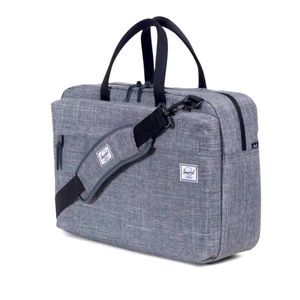 NWOT Hershel supply messenger laptop bag tote $100